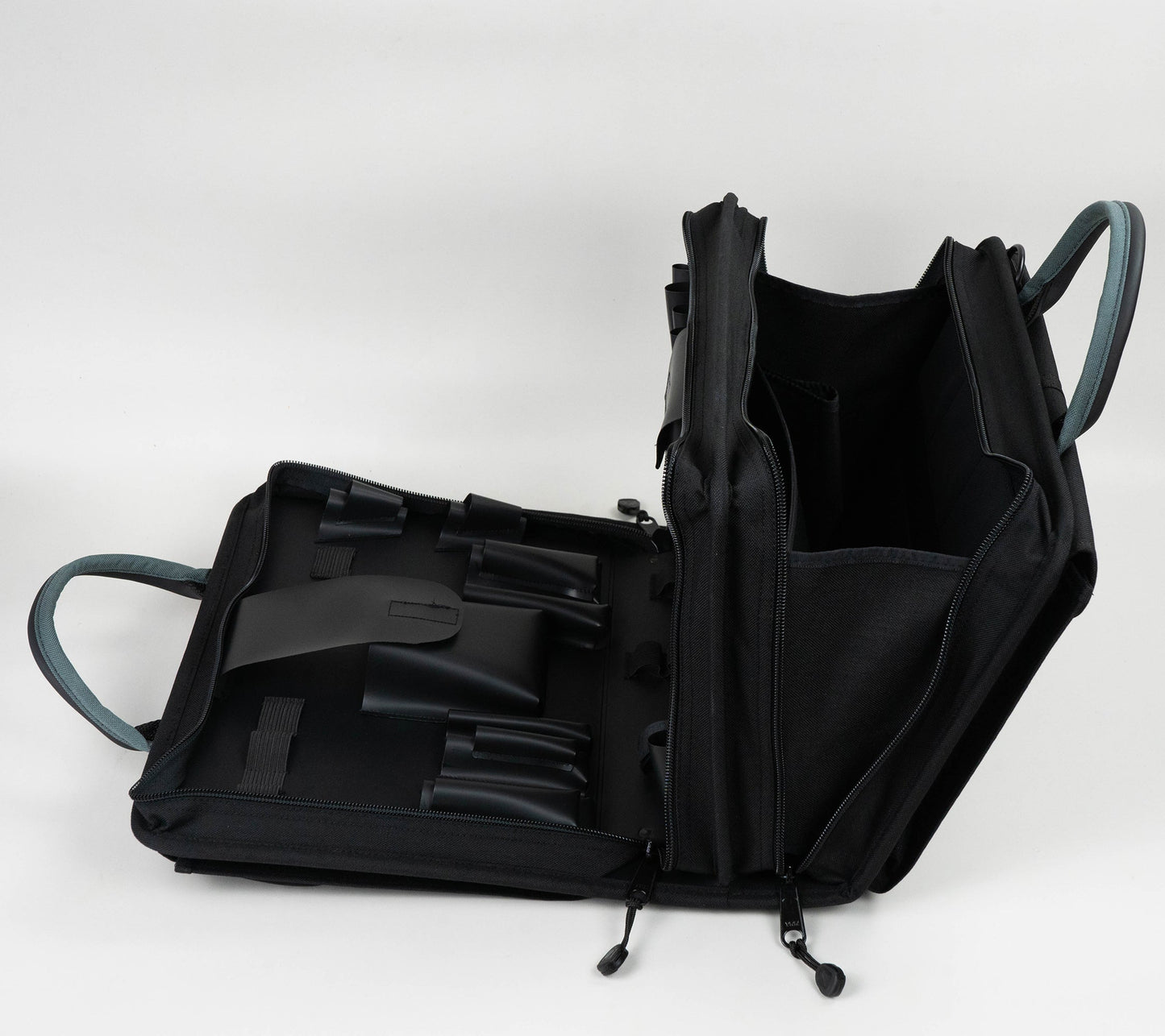 Trousse à outils Crawford pour techniciens de maintenance sur le terrain - 55-259BLK, dans une mallette zippée à 2 compartiments avec rangement pour ordinateur portable