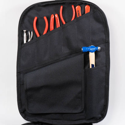 Trousse à outils Crawford Basic pour photocopieur avec tournevis JIS Vessel - 40 V - BP4 dans une mallette à outils zippée à 4 compartiments.