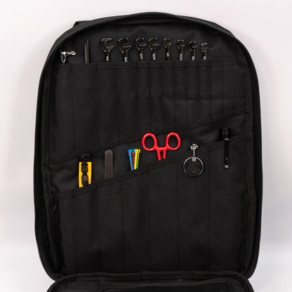 Trousse à outils universelle Crawford pour l'électronique - 63-BP4 dans une mallette à outils à sac à dos à 4 panneaux